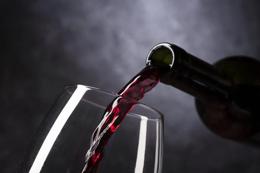 wine 1594285395 בקבוק יין