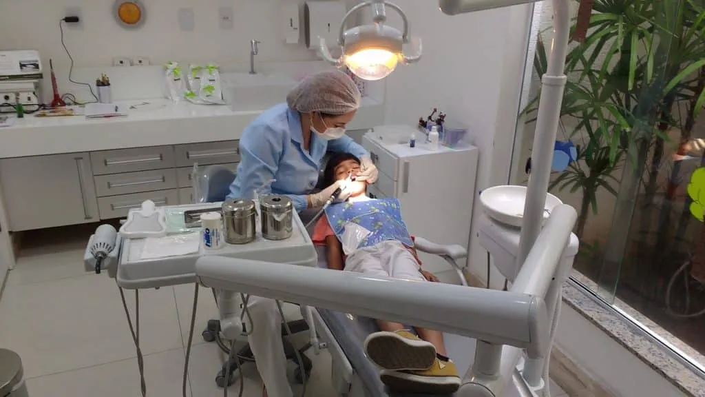 Dental care 1621452937 טיפול רפואי