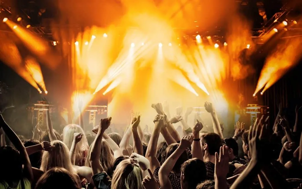 party 1625103540 רחבת ריקודים