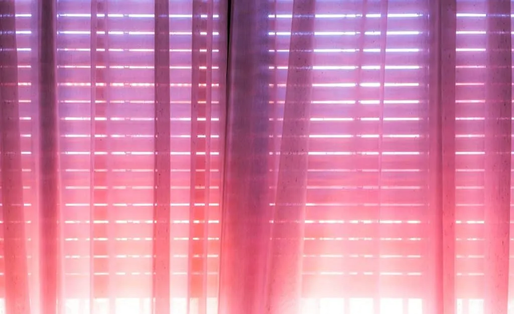 Curtains 1600764069 חלון
