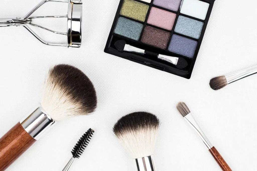 Makeup 1654686803 ציוד קוסמטי