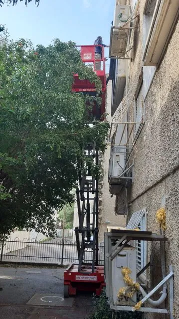 הרמה ובנייה של פלטפורמה אווירית 1