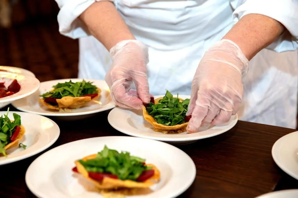 chef 1636540120 צילחות מנה