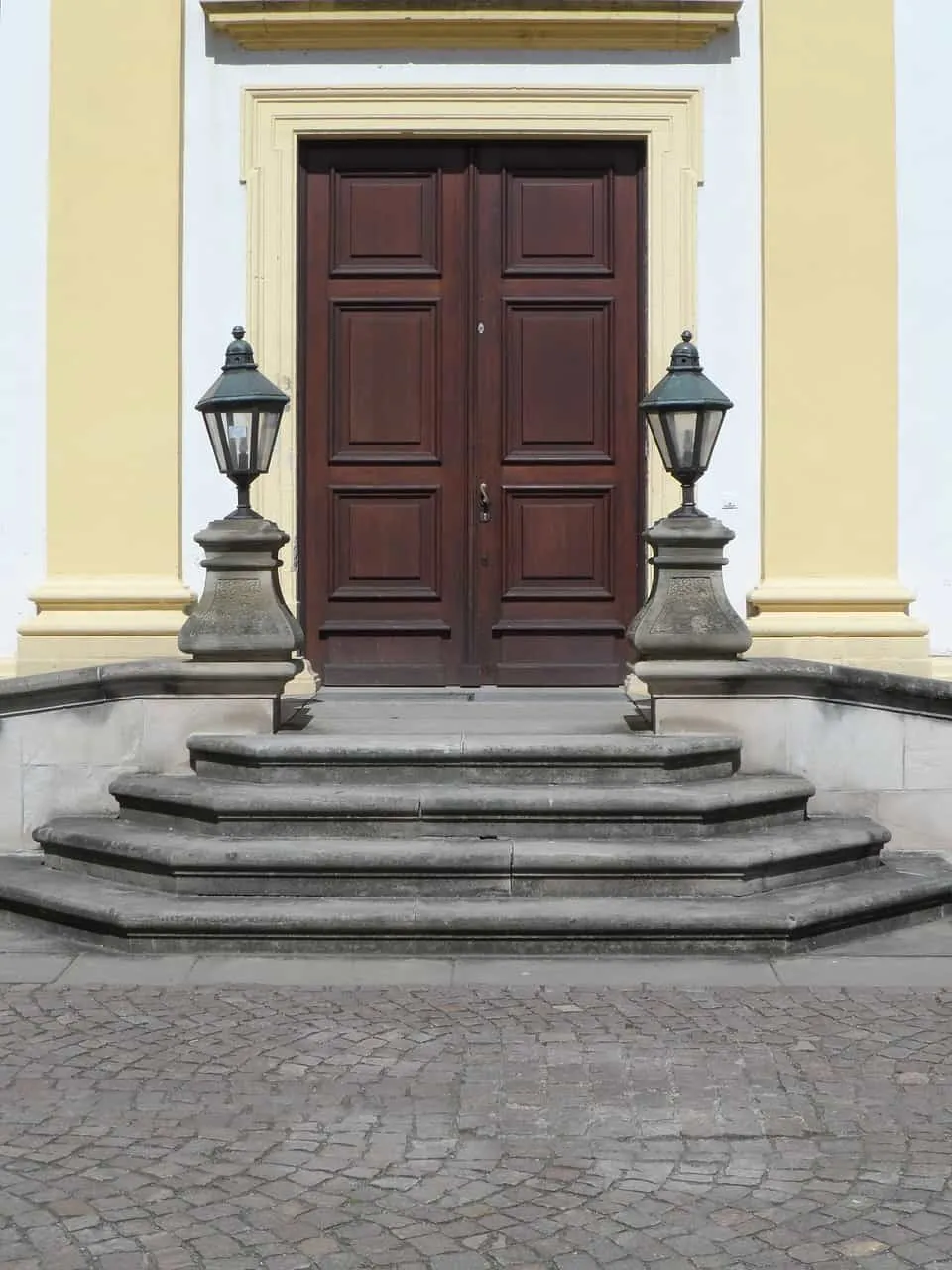 entry door 1568794076 כניסה לבית