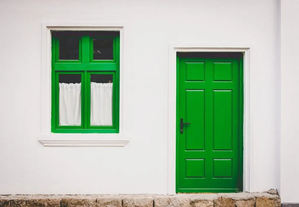 DOOR 1630307709 דלת וחלון