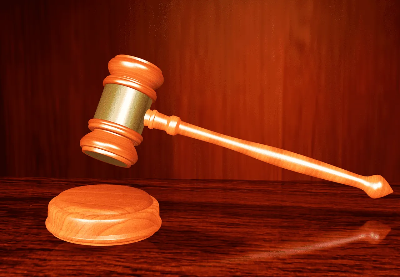 Attorney_1643024963