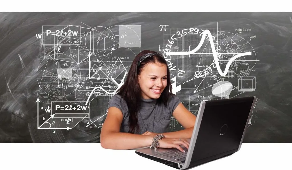 School 1575904634 למידה דרך מחשב