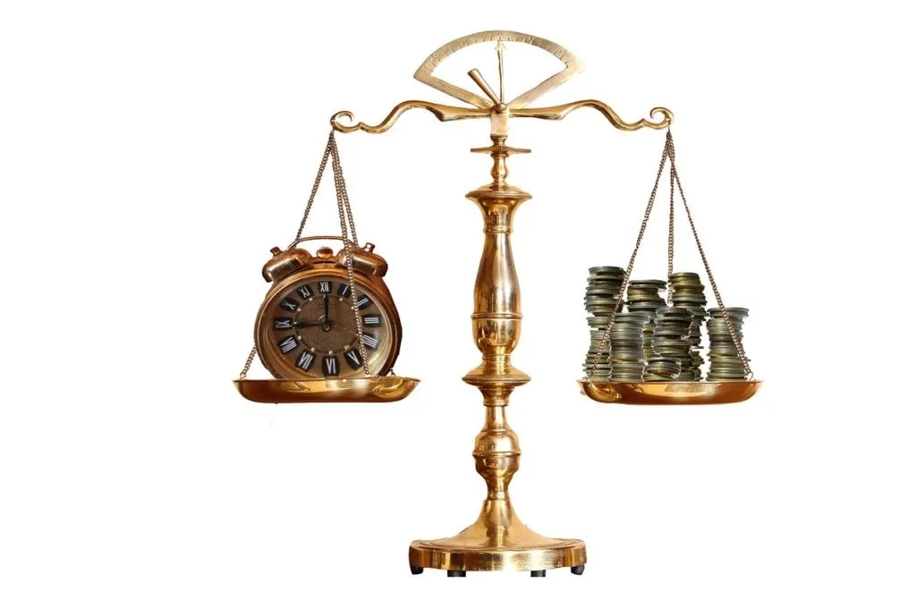 money 1592478953 מאזניים