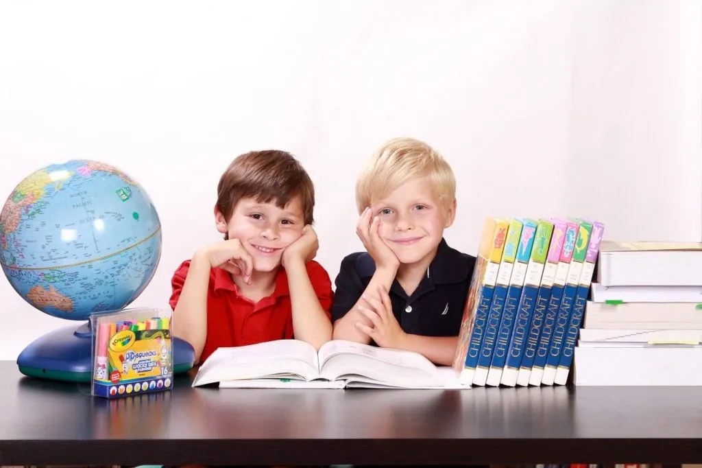 Studies 1642892456 ילדים
