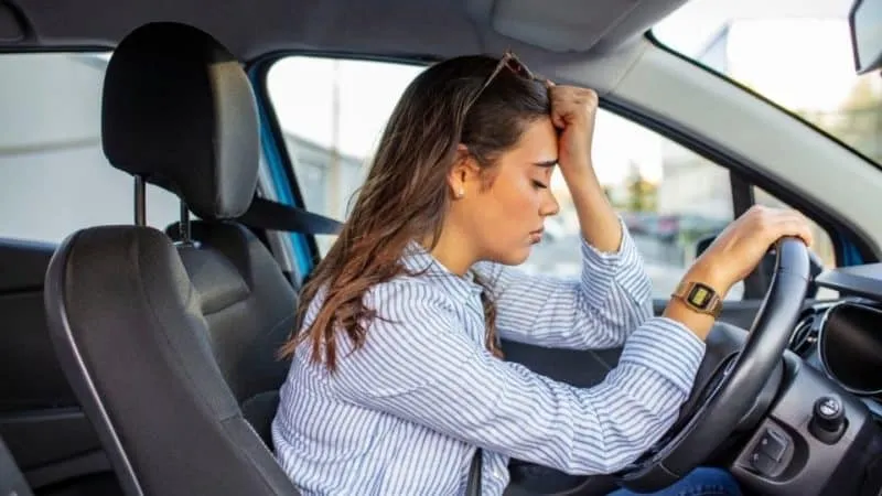 Taking a car off the road e1671363217620 הורדת רכב מהכביש