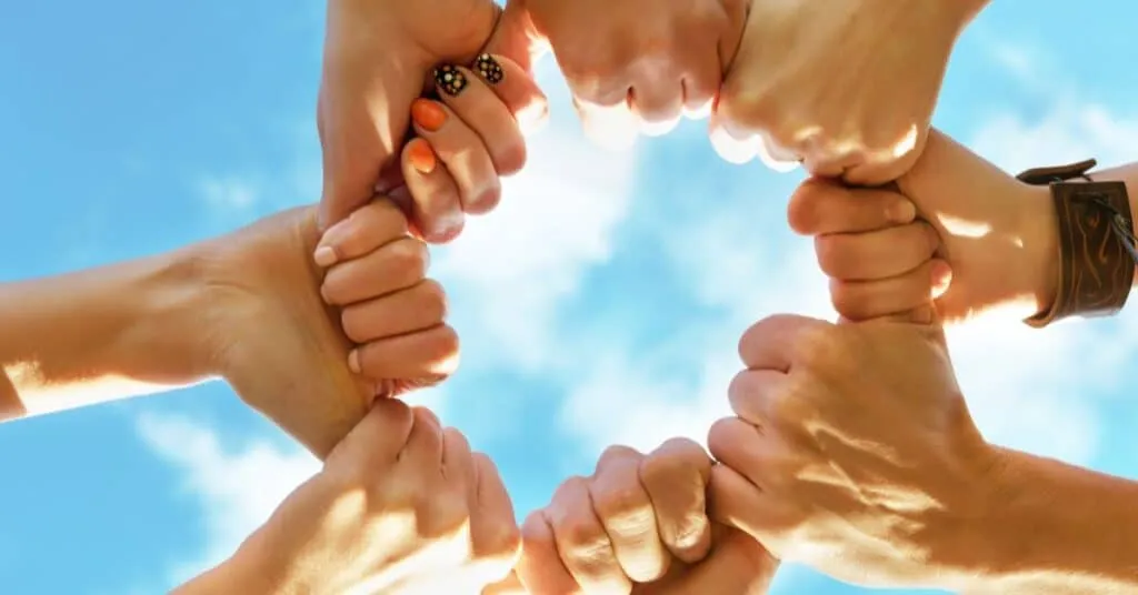 אילו סוגי זוגיות קיימים ומה הכי נכון לכם 1 אילו סוגי זוגיות קיימים ומה הכי נכון לכם