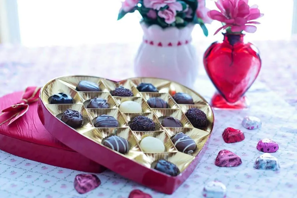chocolate boxes 1658644976 קופסאות שוקולד