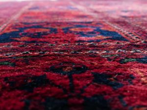 שטיח אדום וכחול