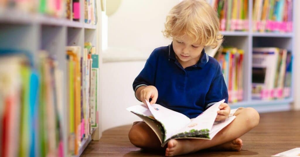 איך לגרום לילד שלכם להתחיל לקרוא