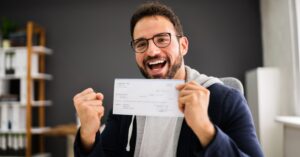 לעבוד ללא תלוש: מהם הסיכונים ומדוע לא מומלץ לעשות זאת